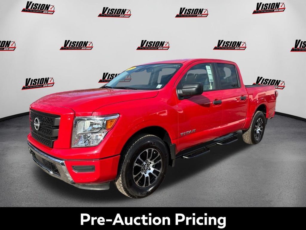 2024 Nissan Titan SV Crew Cab 4WD
