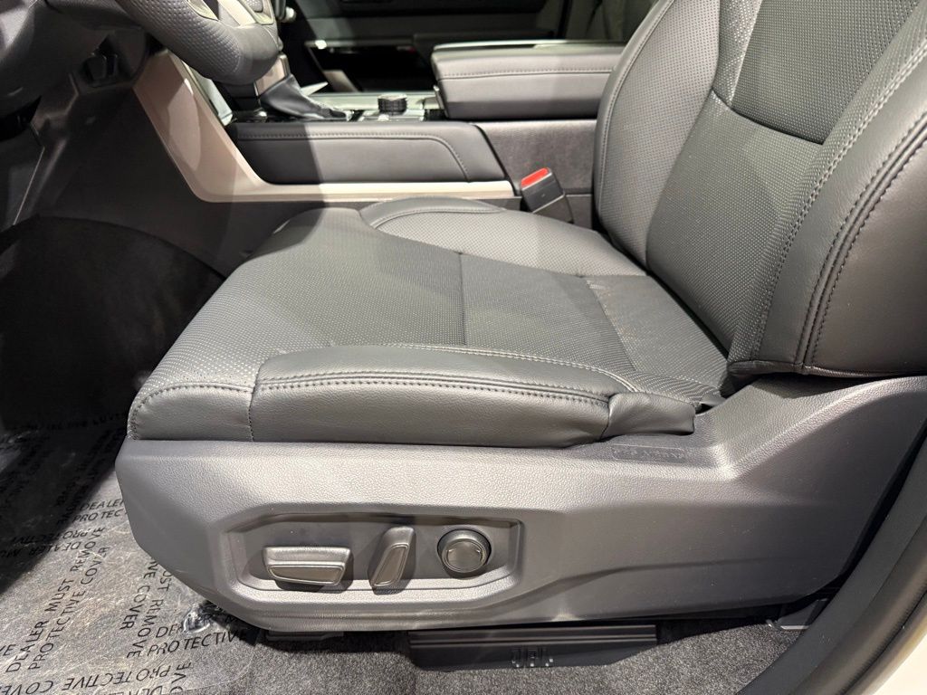 2025 Toyota Sequoia Limited 14
