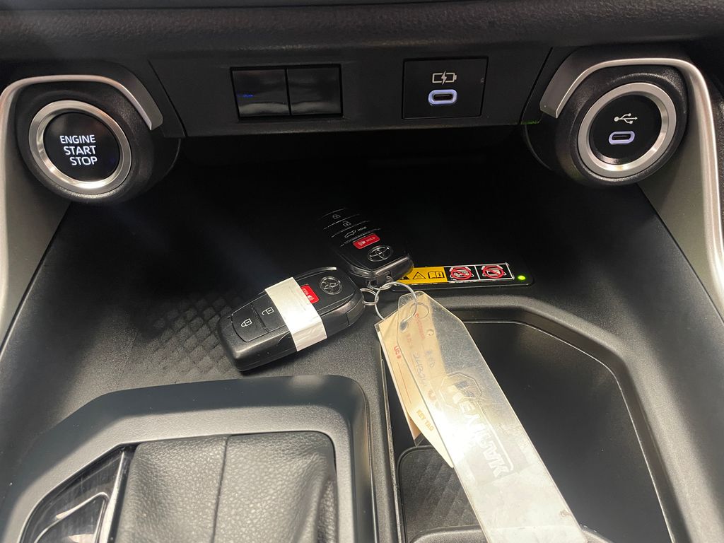 Thumbnail: 2024 Toyota Grand Highlander - 28