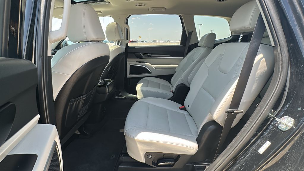 2025 Kia Telluride S Black at Baytown Hyundai