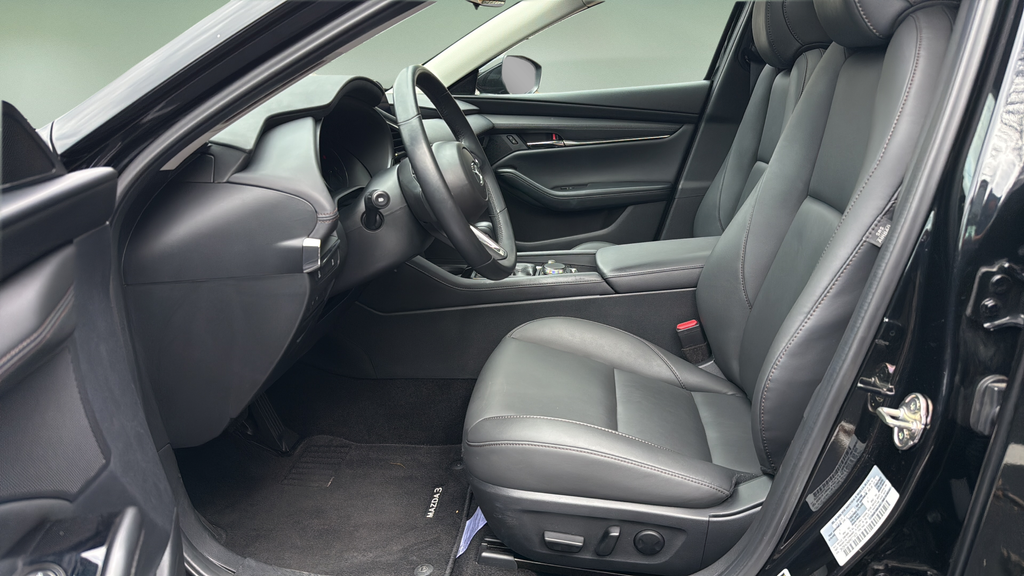 2023 Mazda Mazda3 2.5 S Preferred Package - 5