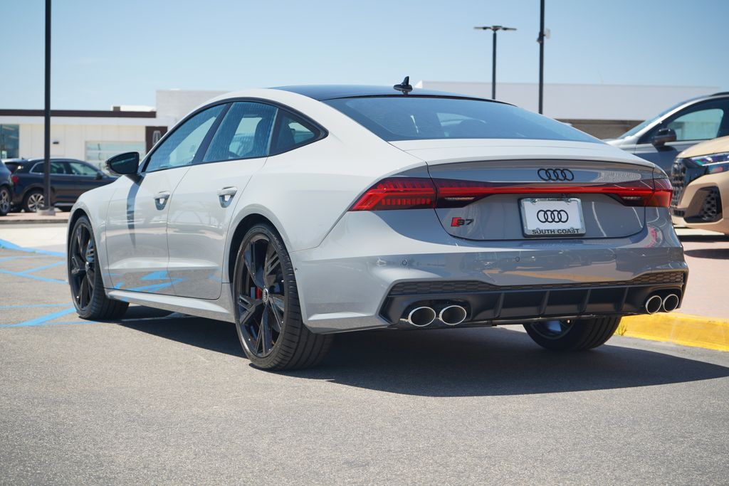2025 Audi S7 Prestige 3