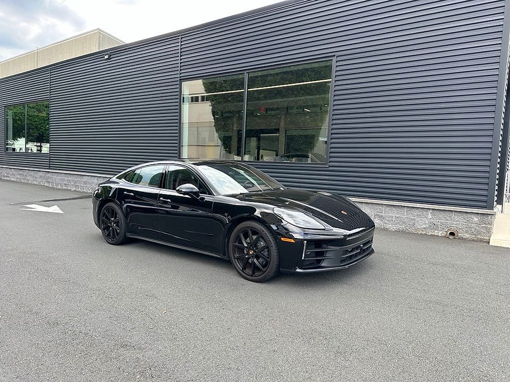 Thumbnail: 2025 Porsche Panamera - 1
