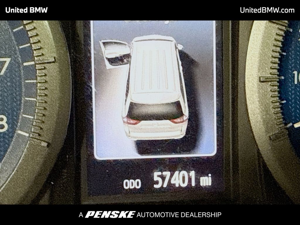 Thumbnail: 2020 Toyota Sienna - 7