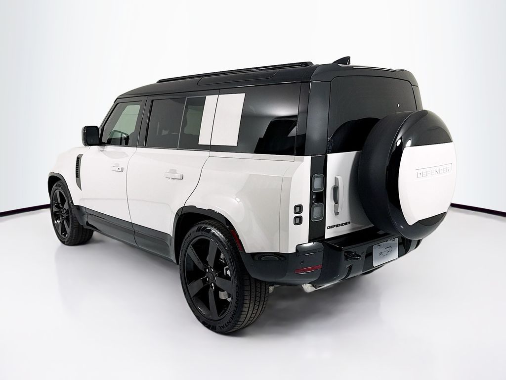 Thumbnail: 2026 Land Rover Defender - 7