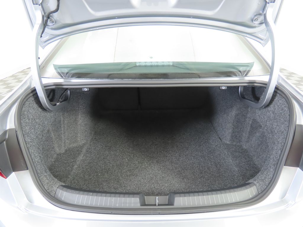 Thumbnail: 2025 Volkswagen Jetta - 28