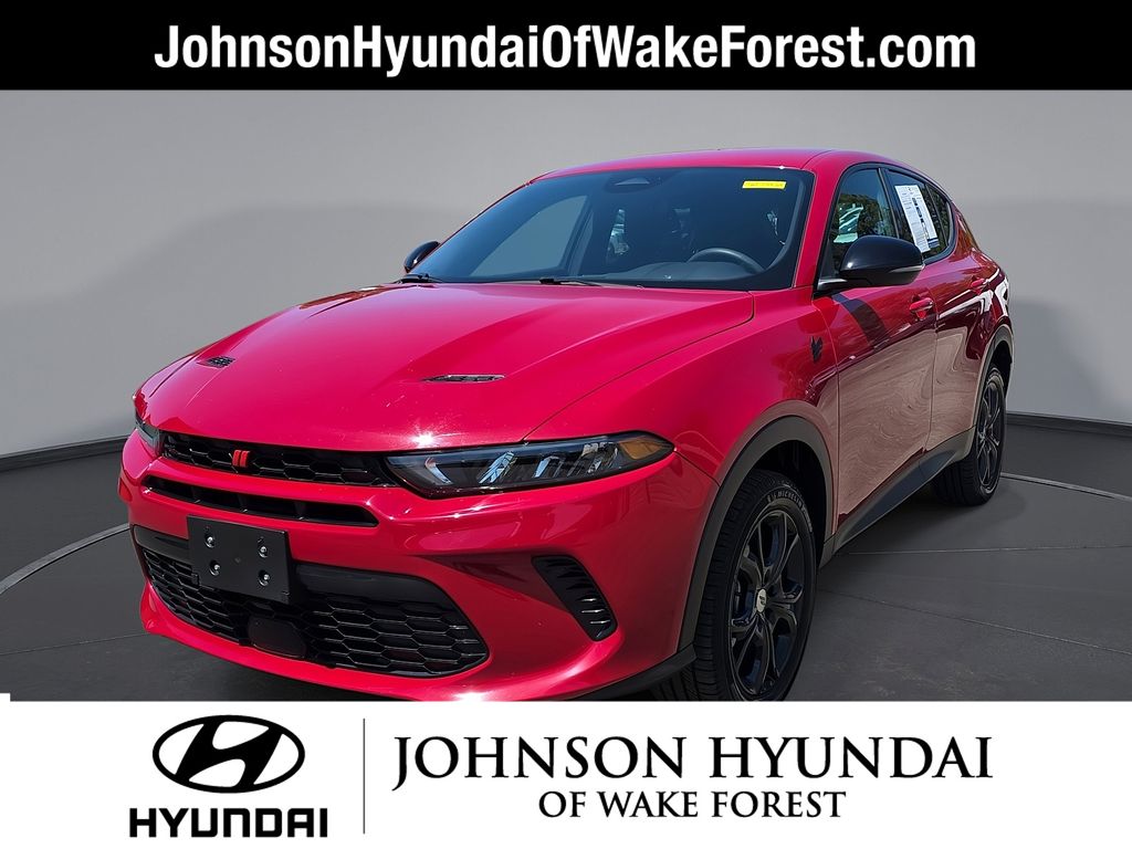 Hot Tamale 2023 Dodge Hornet SUV / Crossover All-Wheel Drive 9-Speed Automatic