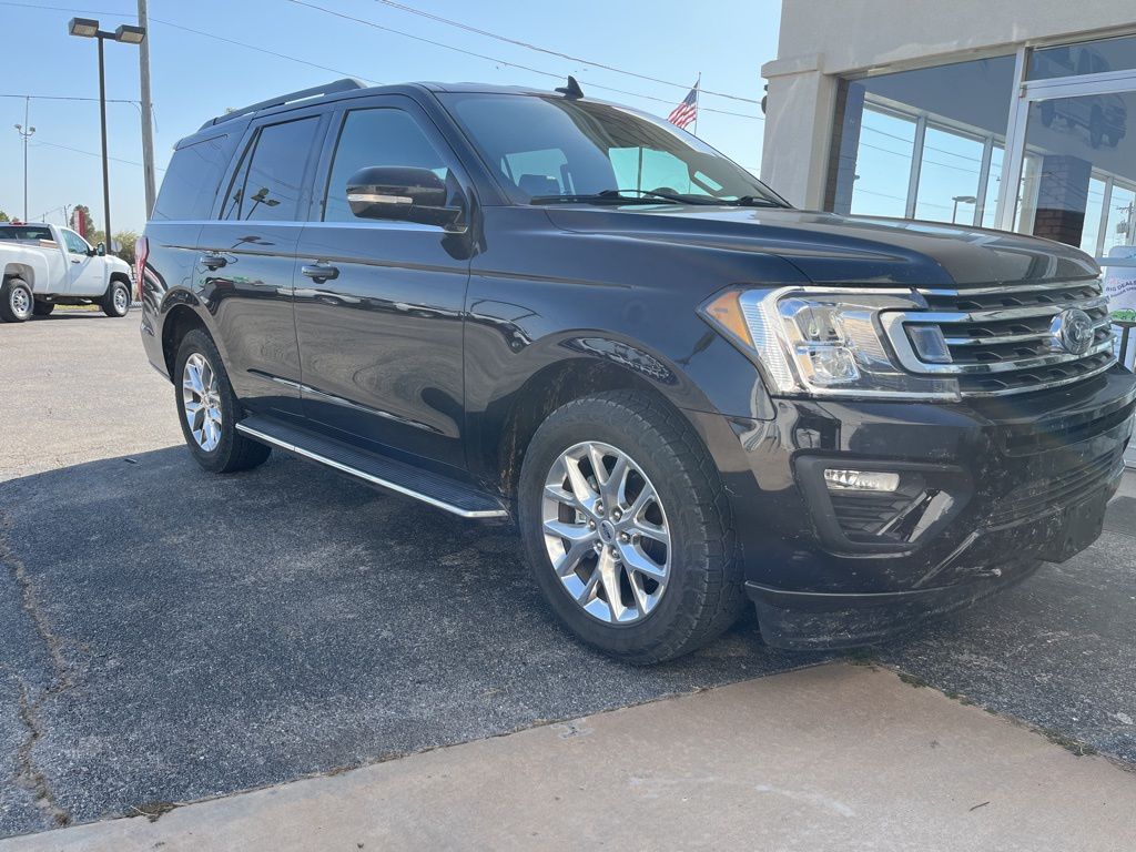 2020 Ford Expedition XLT 2