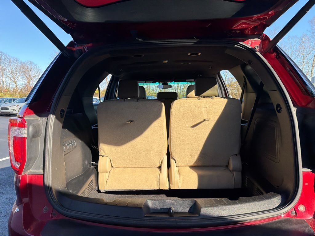 Thumbnail: 2016 Ford Explorer - 22