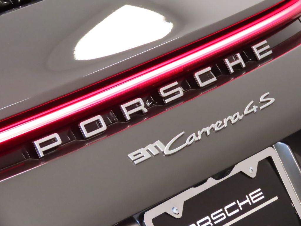 Thumbnail: 2024 Porsche 911 - 20