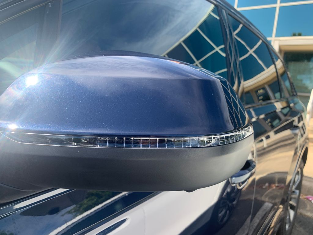 Thumbnail: 2026 Audi Q7 - 14