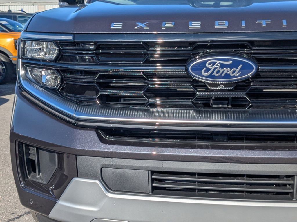 2025 Ford Expedition Platinum MAX
