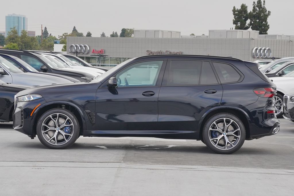 2025 BMW X5 M60i 4