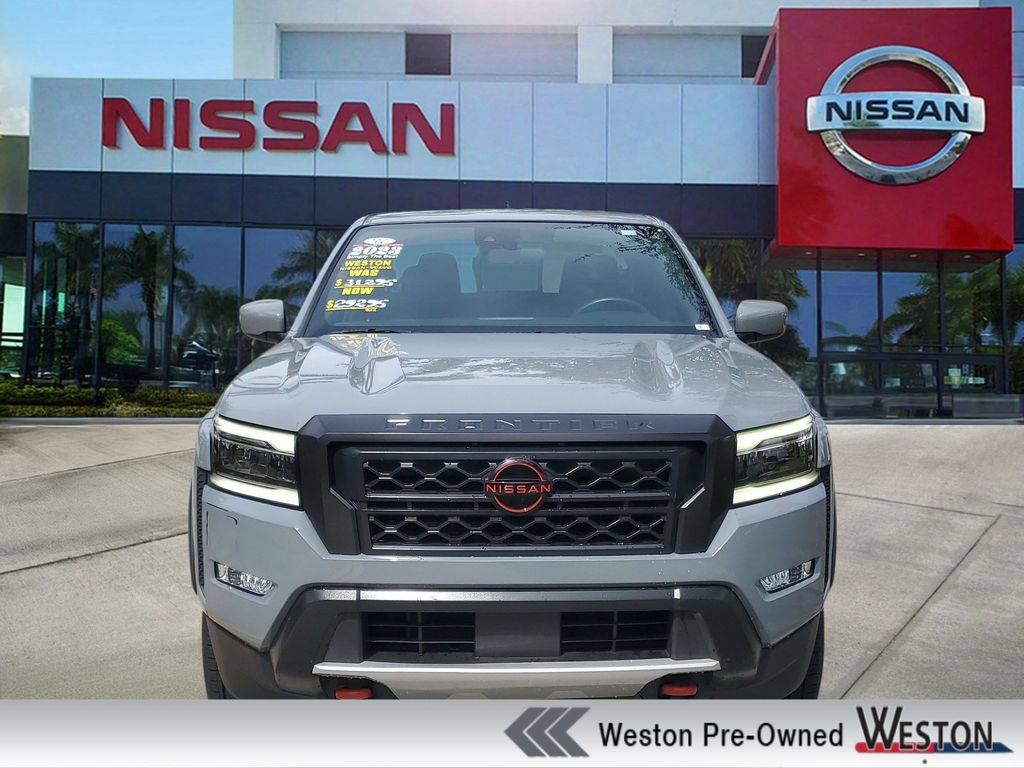 Boulder Gray Pearl 2023 Nissan Frontier Pickup Truck 4X2 9-Speed Automatic