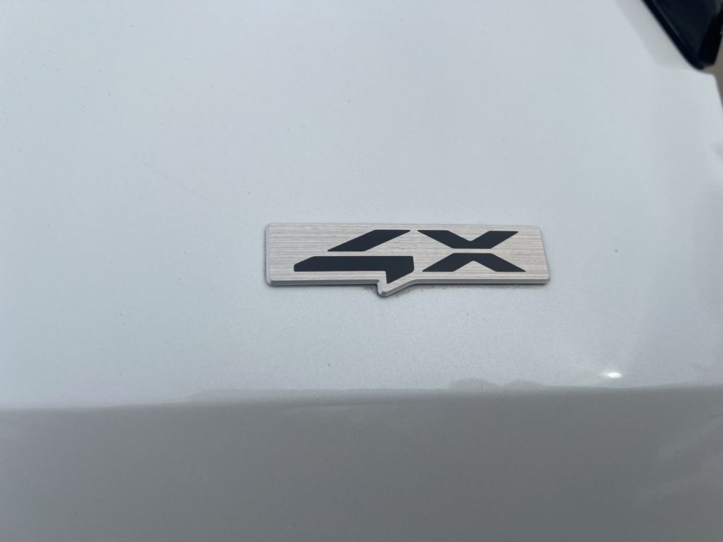 2023 Kia Sportage LX photo