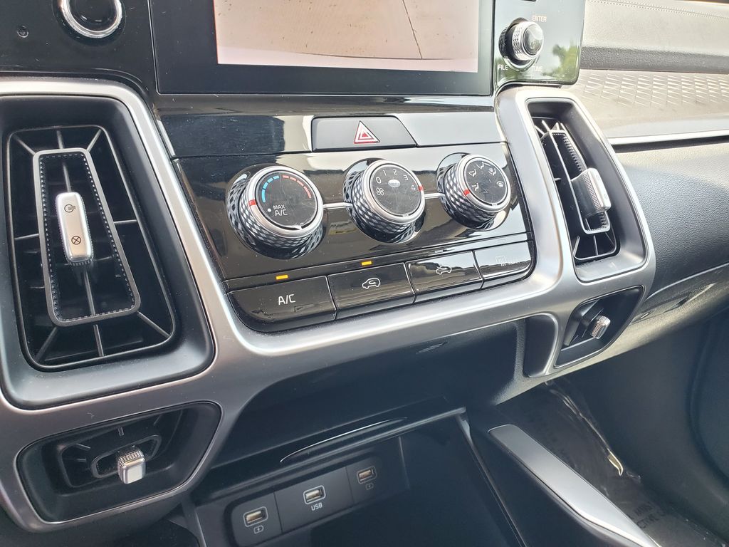 2023 Kia Sorento - $18,488