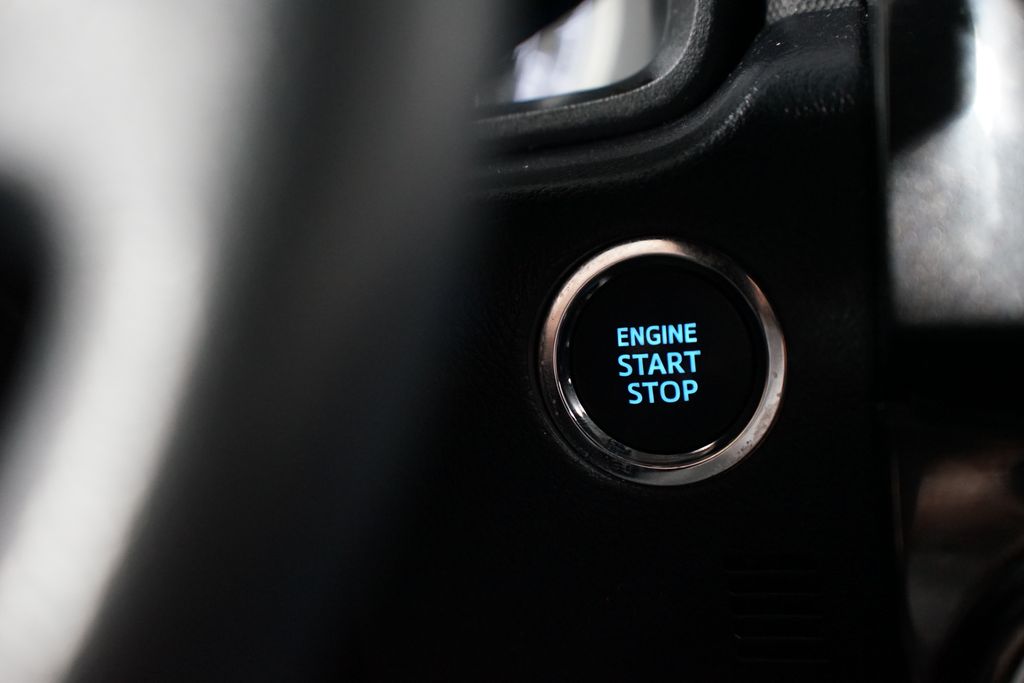 Thumbnail: 2022 Toyota 4Runner - 27