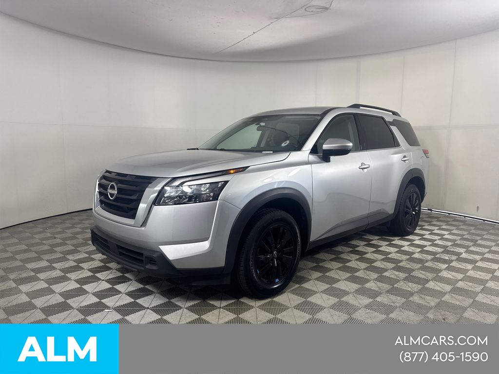 2025 Nissan Pathfinder SV