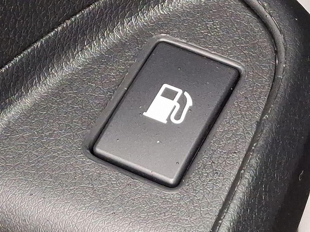 Thumbnail: 2023 Honda Ridgeline - 28