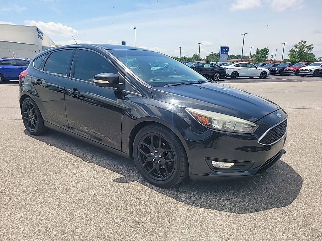 2015 Ford Focus SE Hatchback