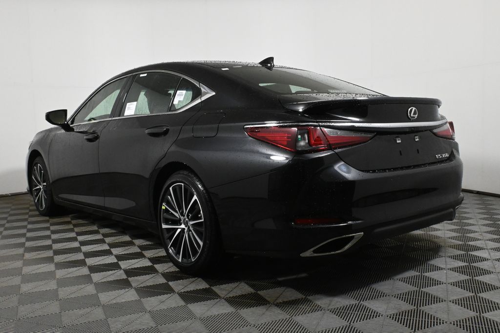 2025 Lexus ES 350 5