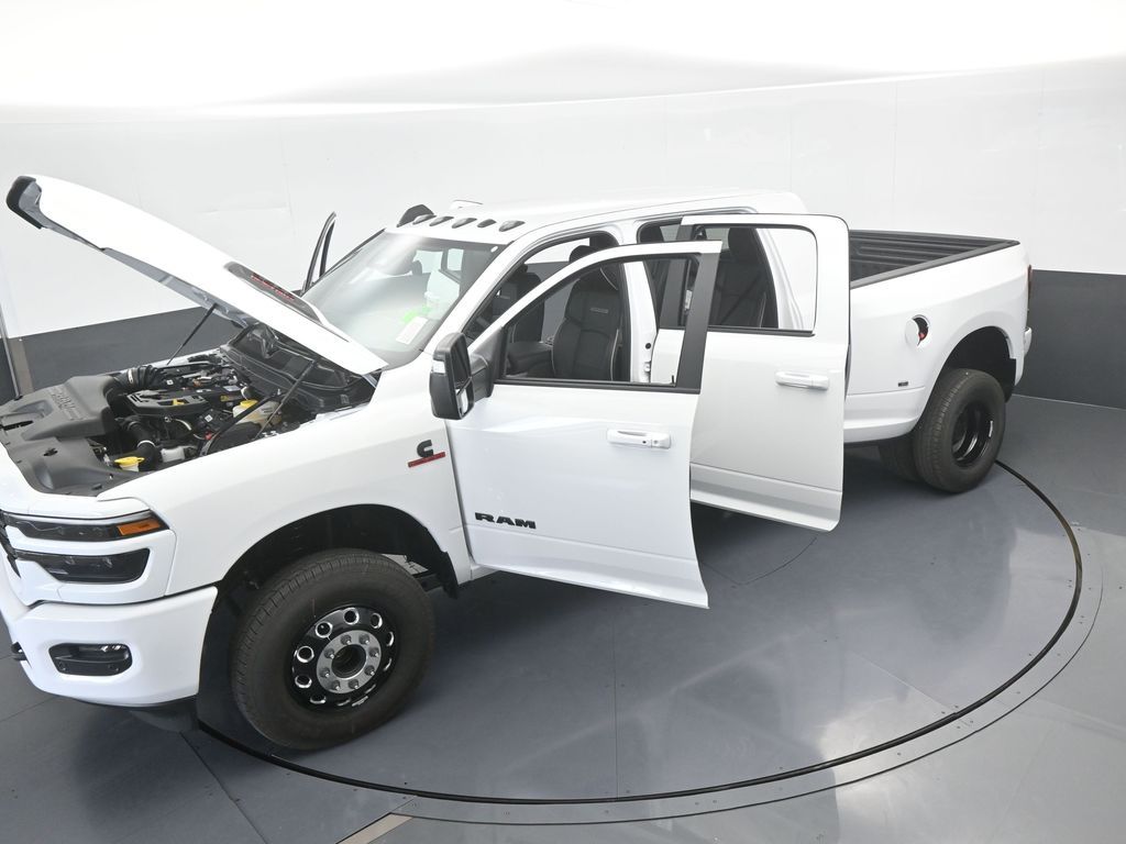 New 2026 Bright White Clearcoat Ram Laramie image 19