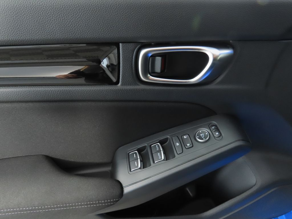 2025 Honda Civic Sport 24