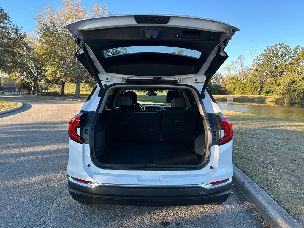 Thumbnail: 2021 GMC Terrain - 10