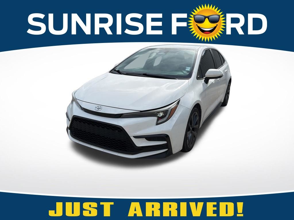 2023 Toyota Corolla SE CVT's photo