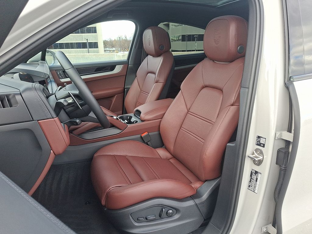 Thumbnail: 2026 Porsche  - 15