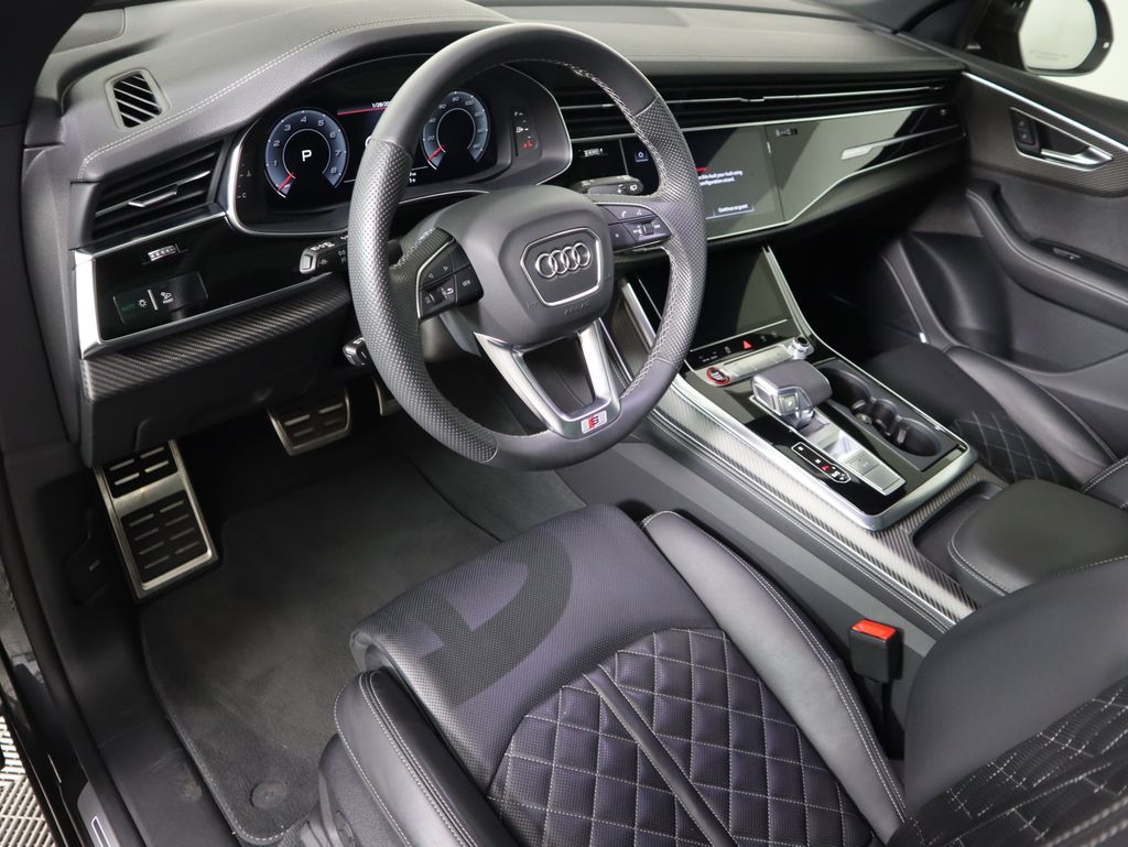 Thumbnail: 2024 Audi SQ8 - 9