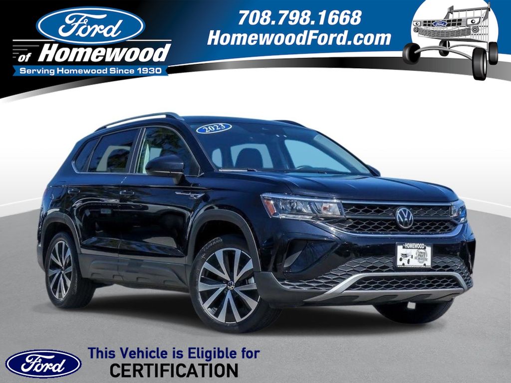 Deep Black 2023 Volkswagen Taos SE 4Motion SUV / Crossover All-Wheel Drive 7-Speed Dual Clutch