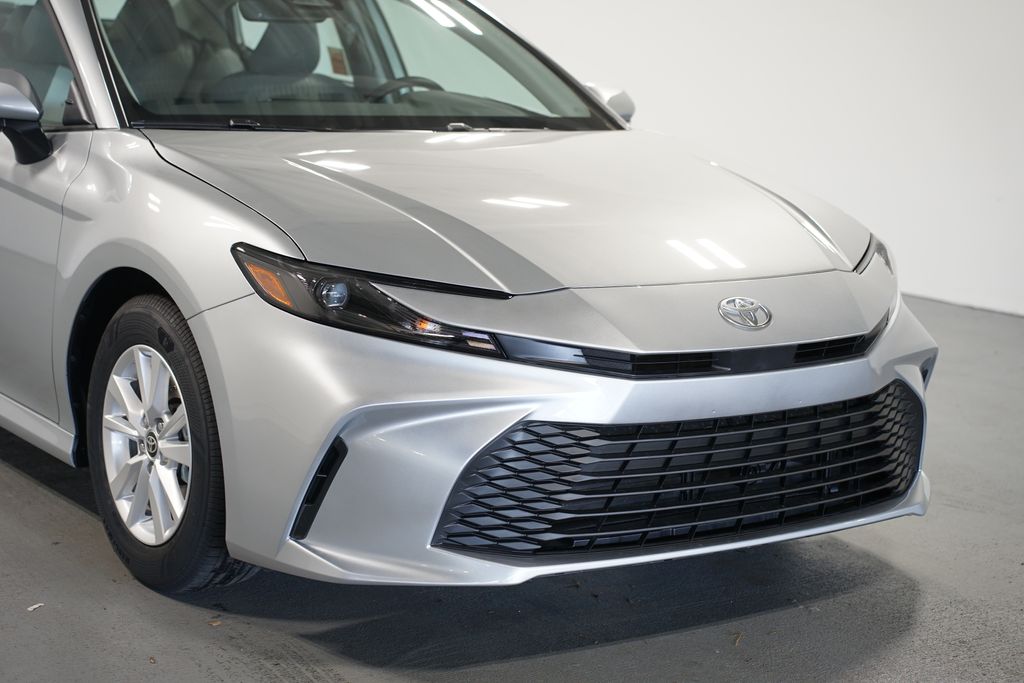 Thumbnail: 2026 Toyota Camry - 4