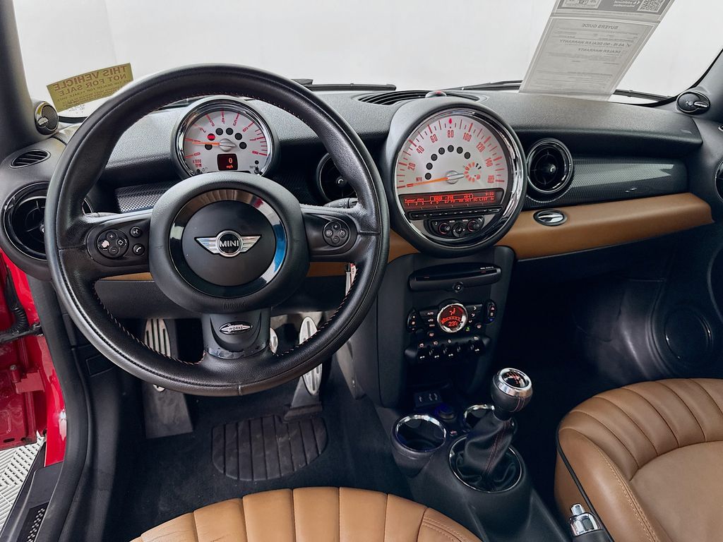 Thumbnail: 2013 MINI Cooper - 21