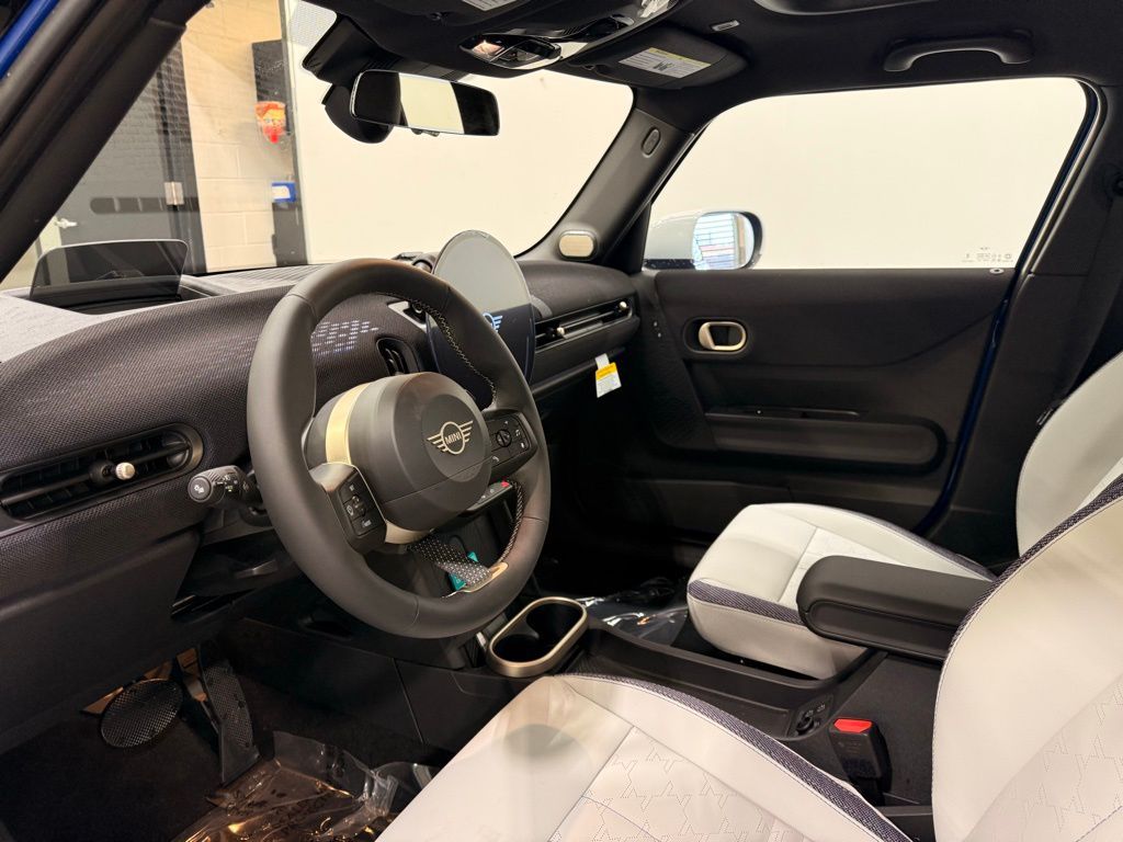 Thumbnail: 2026 MINI Cooper - 11