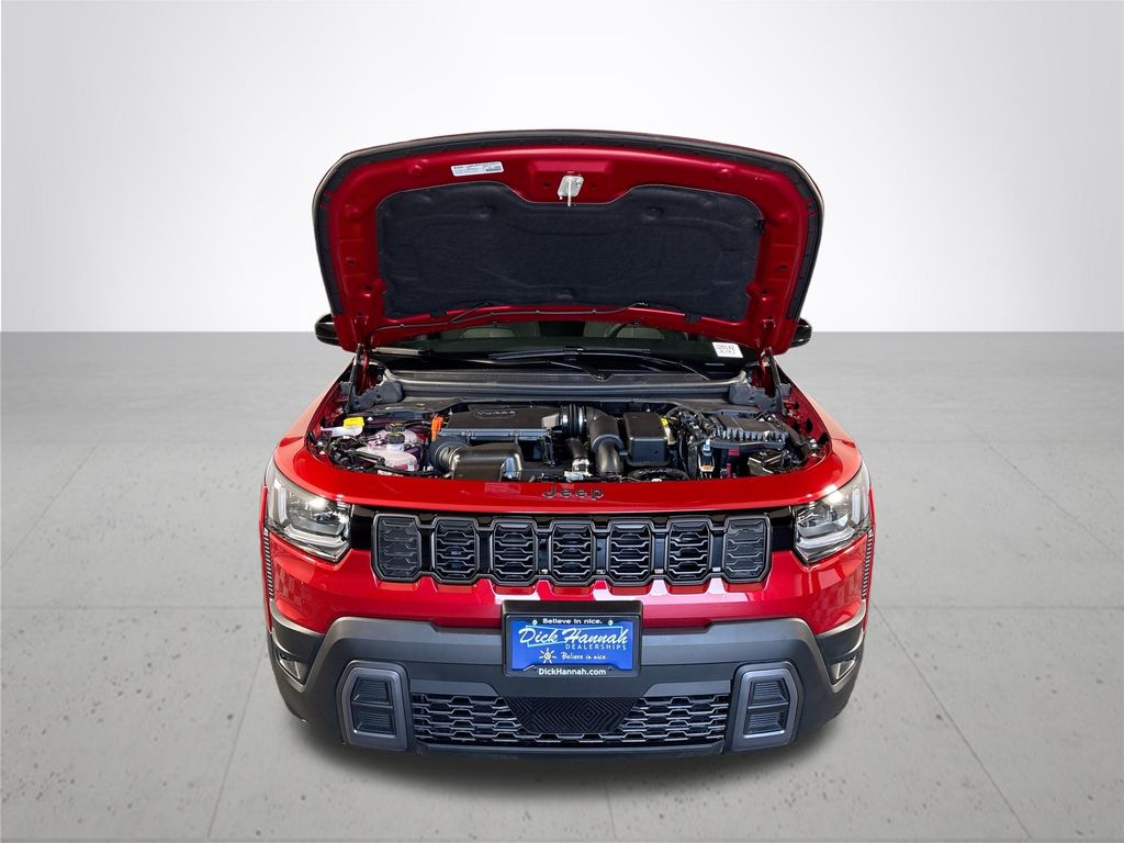 2026 Jeep Cherokee Laredo