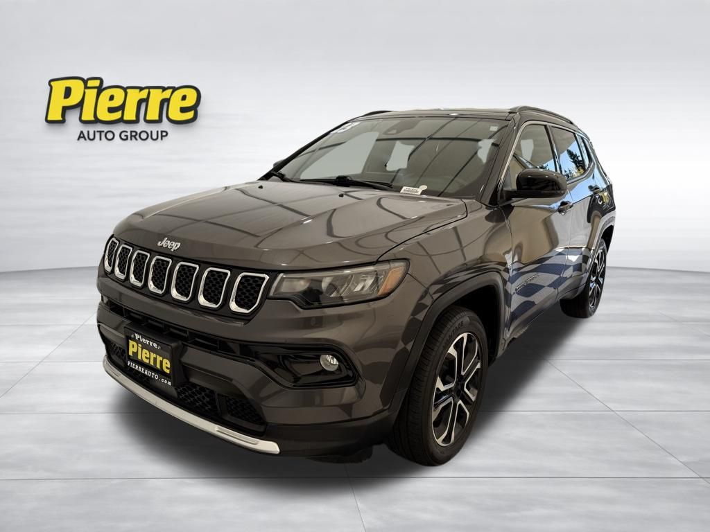 Gray (Granite Crystal Metallic Clearcoat) 2023 Jeep Compass Limited 4WD SUV / Crossover Four-Wheel Drive 8-Speed Automatic