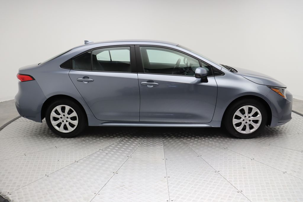 2022 Toyota Corolla LE 7