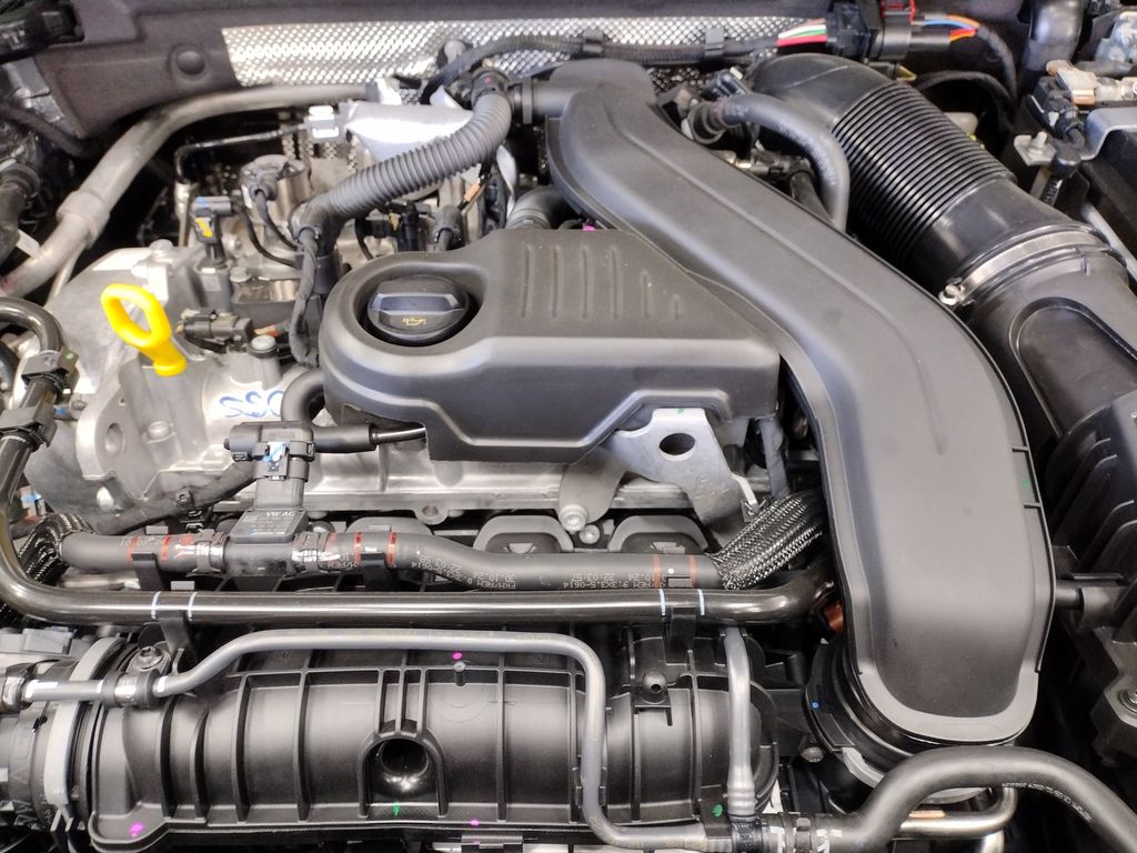 2025 Volkswagen Taos 1.5T SEL