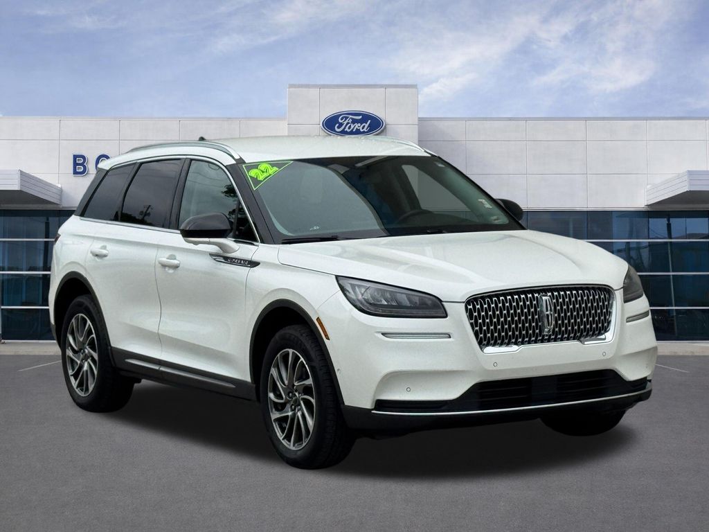 Used 2022 Lincoln Corsair Base with VIN 5LMCJ1D92NUL33365 for sale in Kansas City