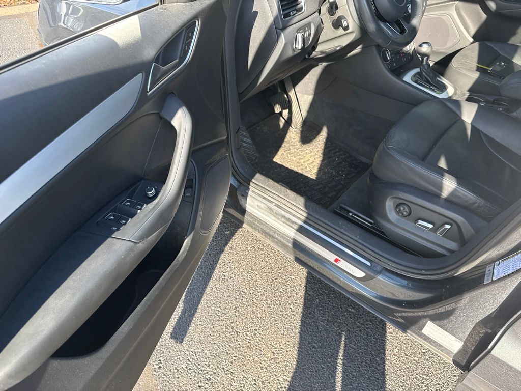 Used 2018 Gray Audi 2.0T Premium image 15