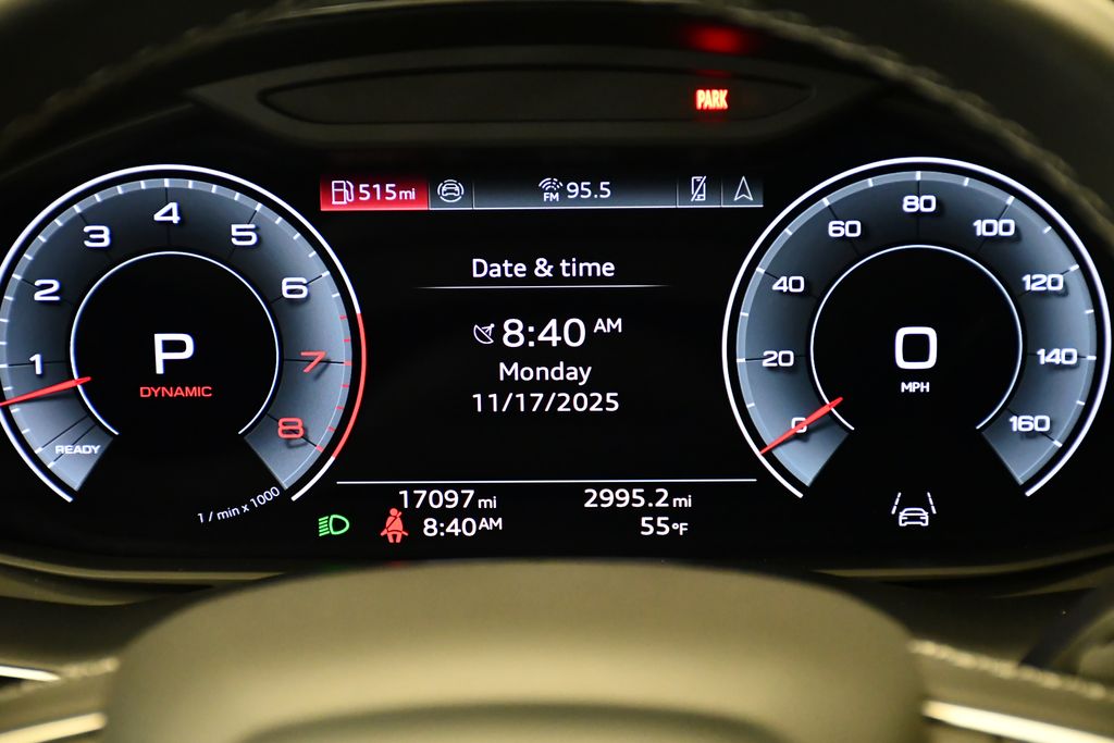 Thumbnail: 2024 Audi Q8 - 24