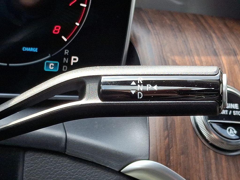 Thumbnail: 2025 Mercedes-Benz GLC - 11