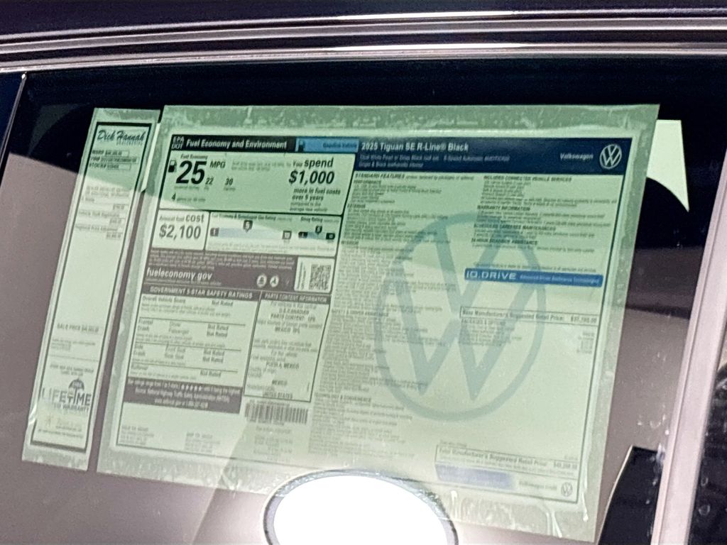 2025 Volkswagen Tiguan 2.0T SE R-Line Black