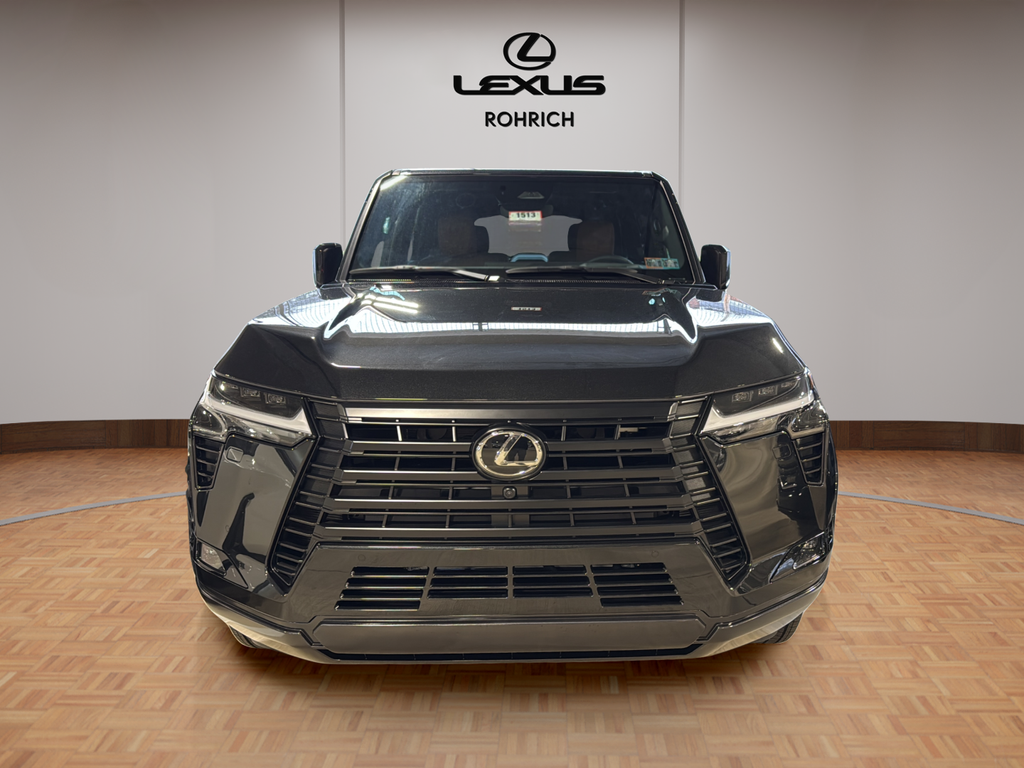 2025 Lexus GX Premium's photo