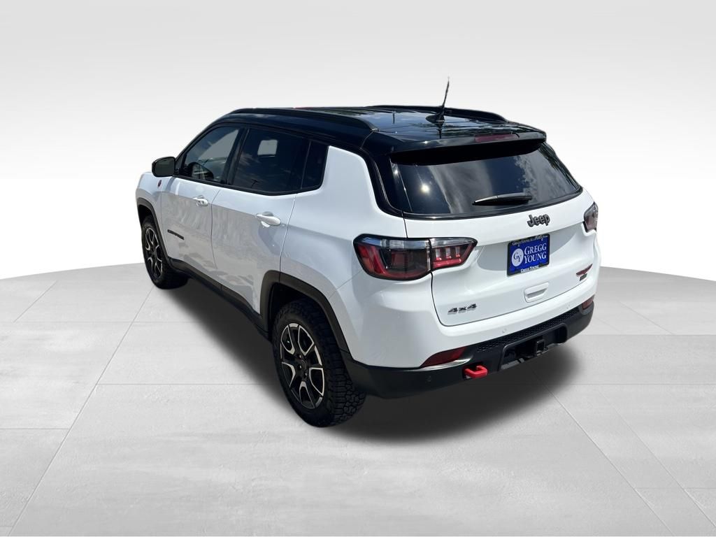 Used 2025 Jeep Compass SUV