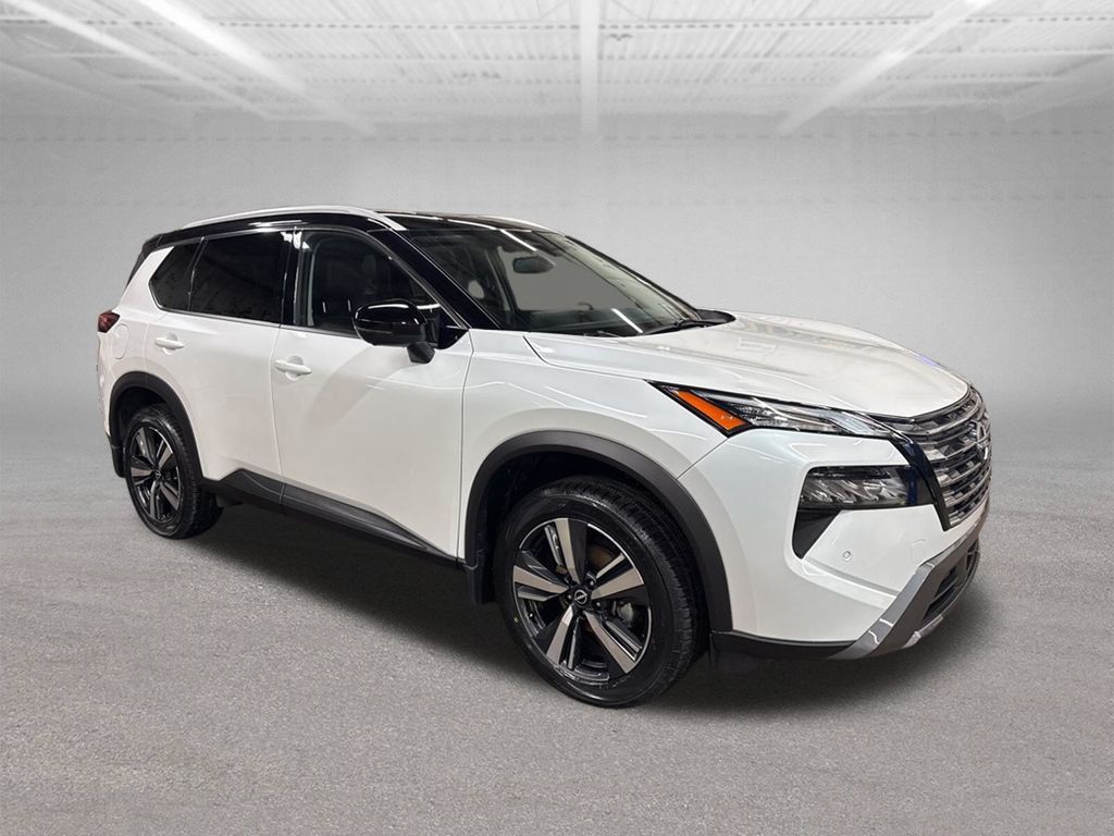 2025 Nissan Rogue SL - 8