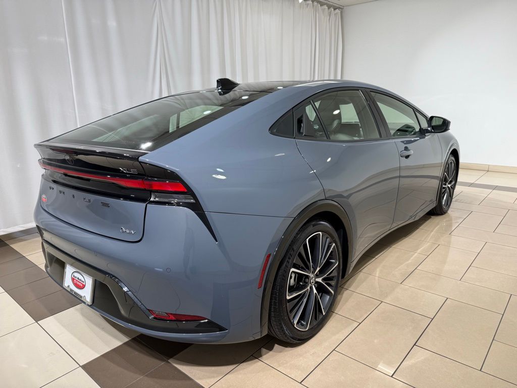 Thumbnail: 2024 Toyota Prius - 5