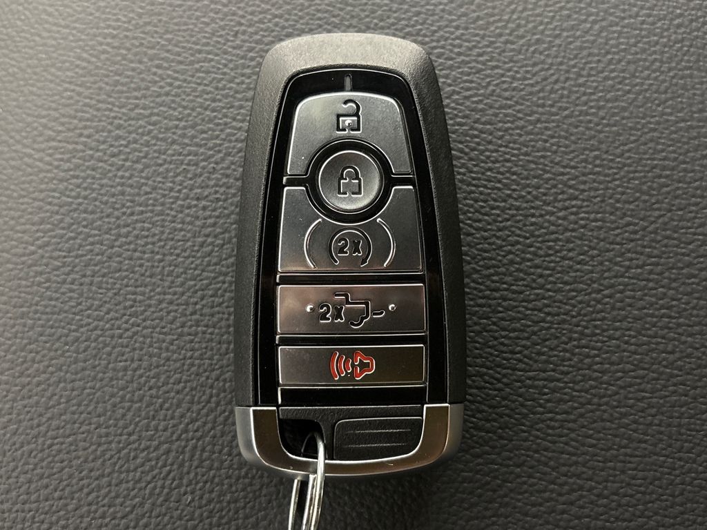 New 2026 White Ford XLT image 33