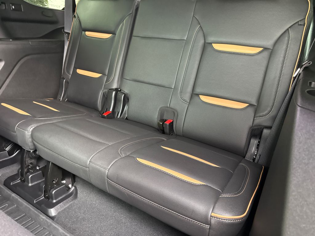 Used 2024 GMC Yukon SUV